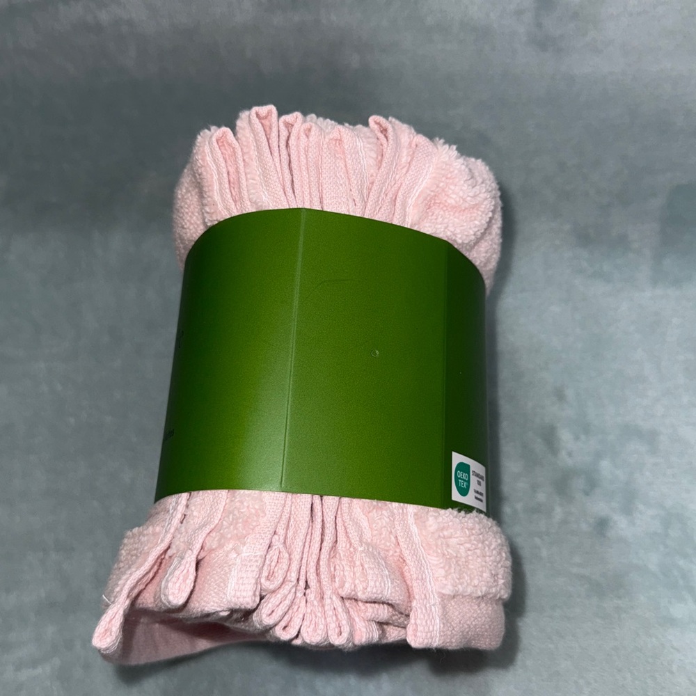 kate spade Soft Pink Wash Cloth Set - Picture 6 of 7